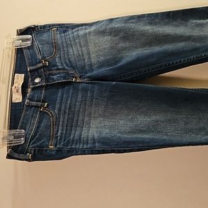 Hollister skinny jeans